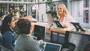 Marketing "levanta la mano"